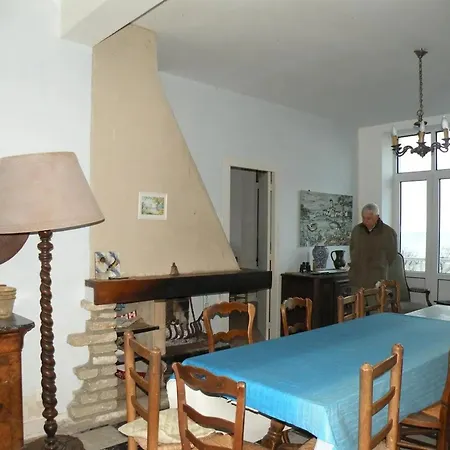Maison A Avec Acces Direct Aux Plages Du Debarquement *